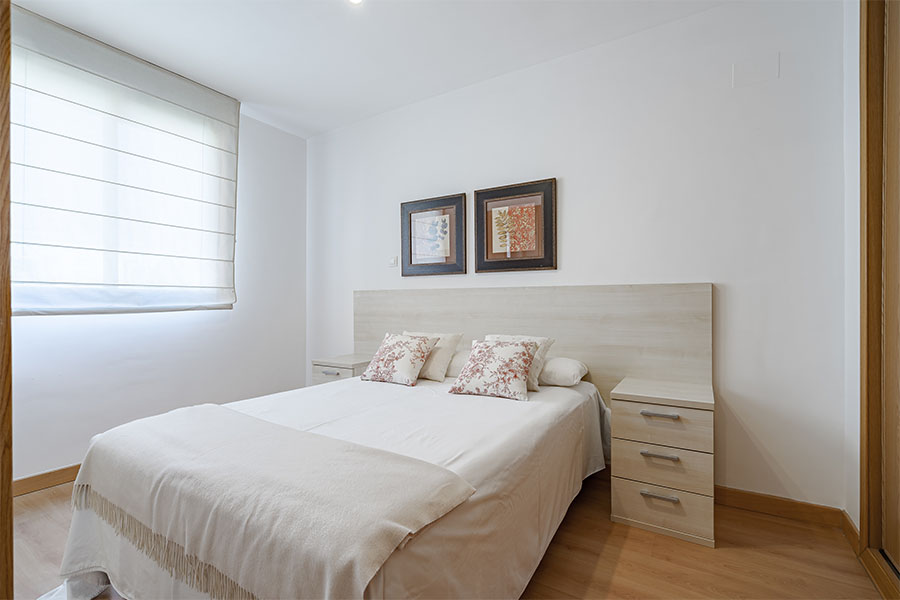 Bedroom of 1-bedroom flat of Proinca Los Molinos Building