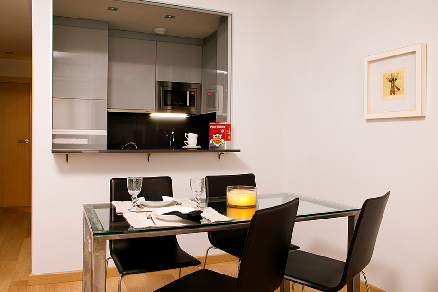 Dining room  of 1 bedroom apartment  Infanta Mercedes