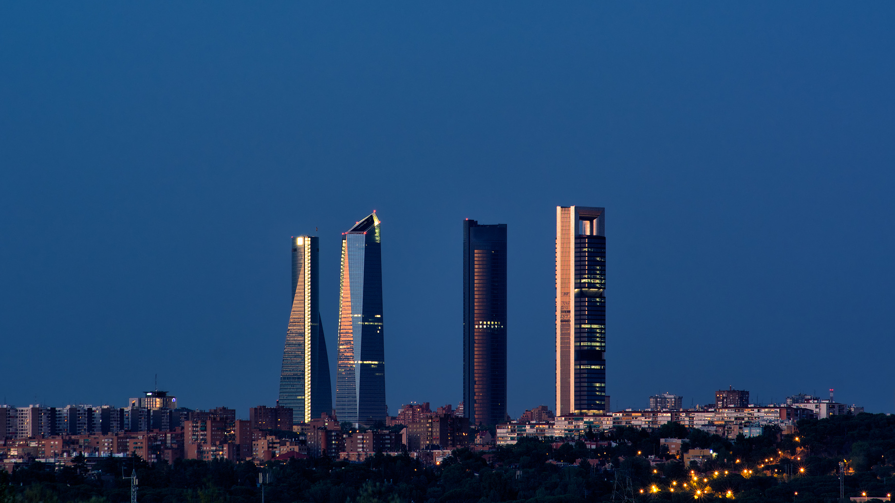 View of the skyline and prices of rental flats in Madrid
